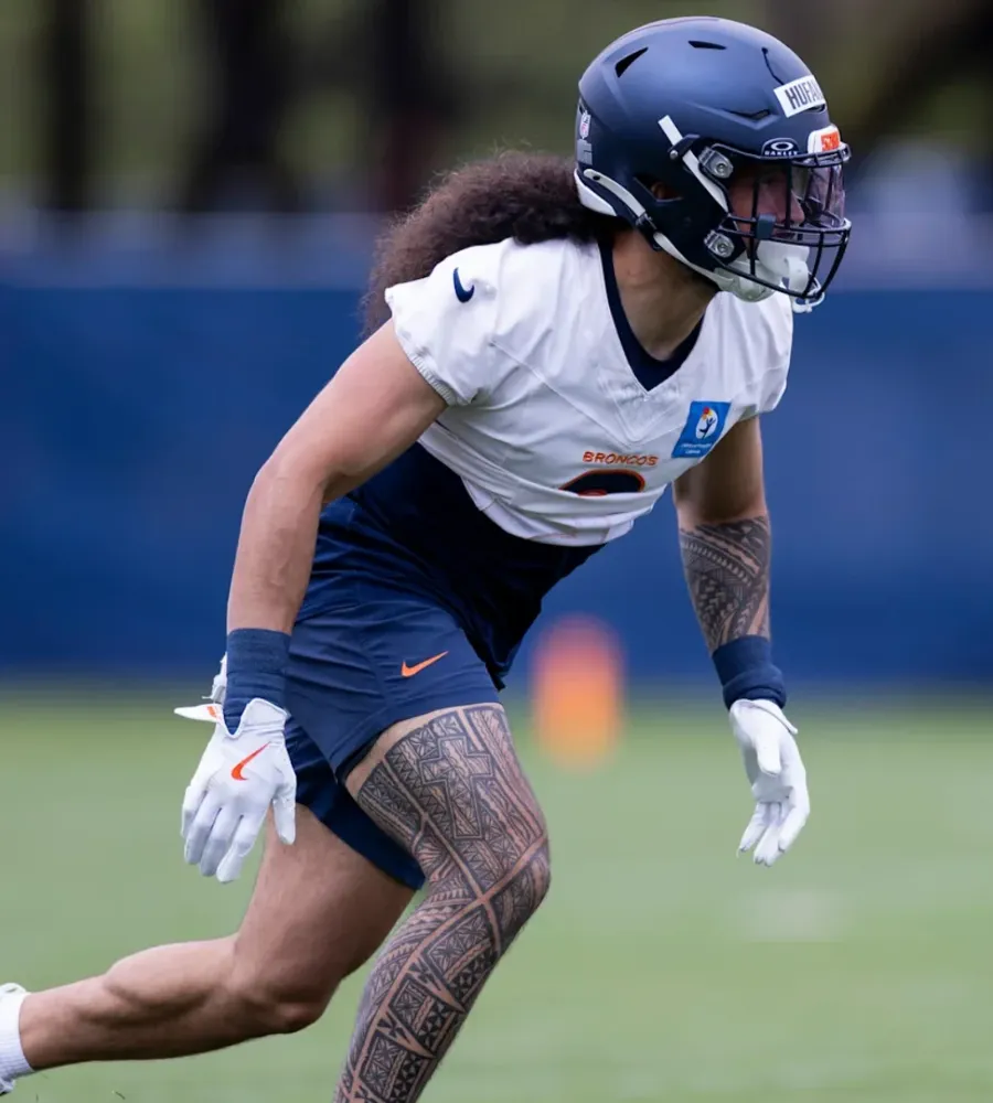 “Game‑Changers” Return: D.J. Jones Raves About Hufanga & Greenlaw Lighting Up Broncos Defense