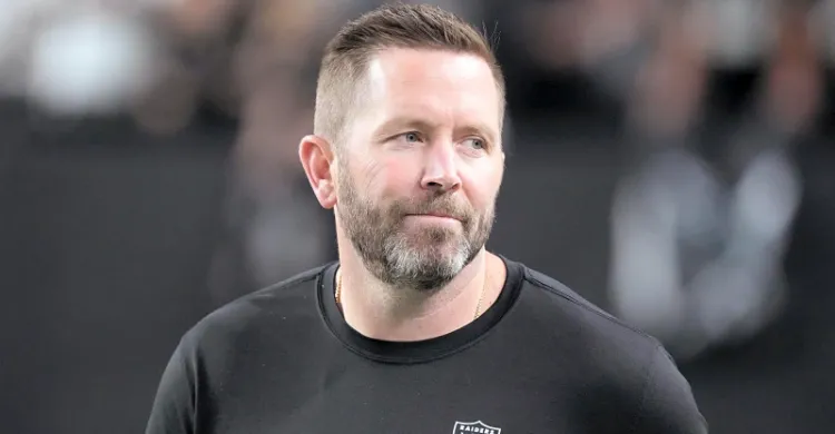 Jets Coach Reveals Offense Will Be 'Hunting' Under Tanner Engstrand