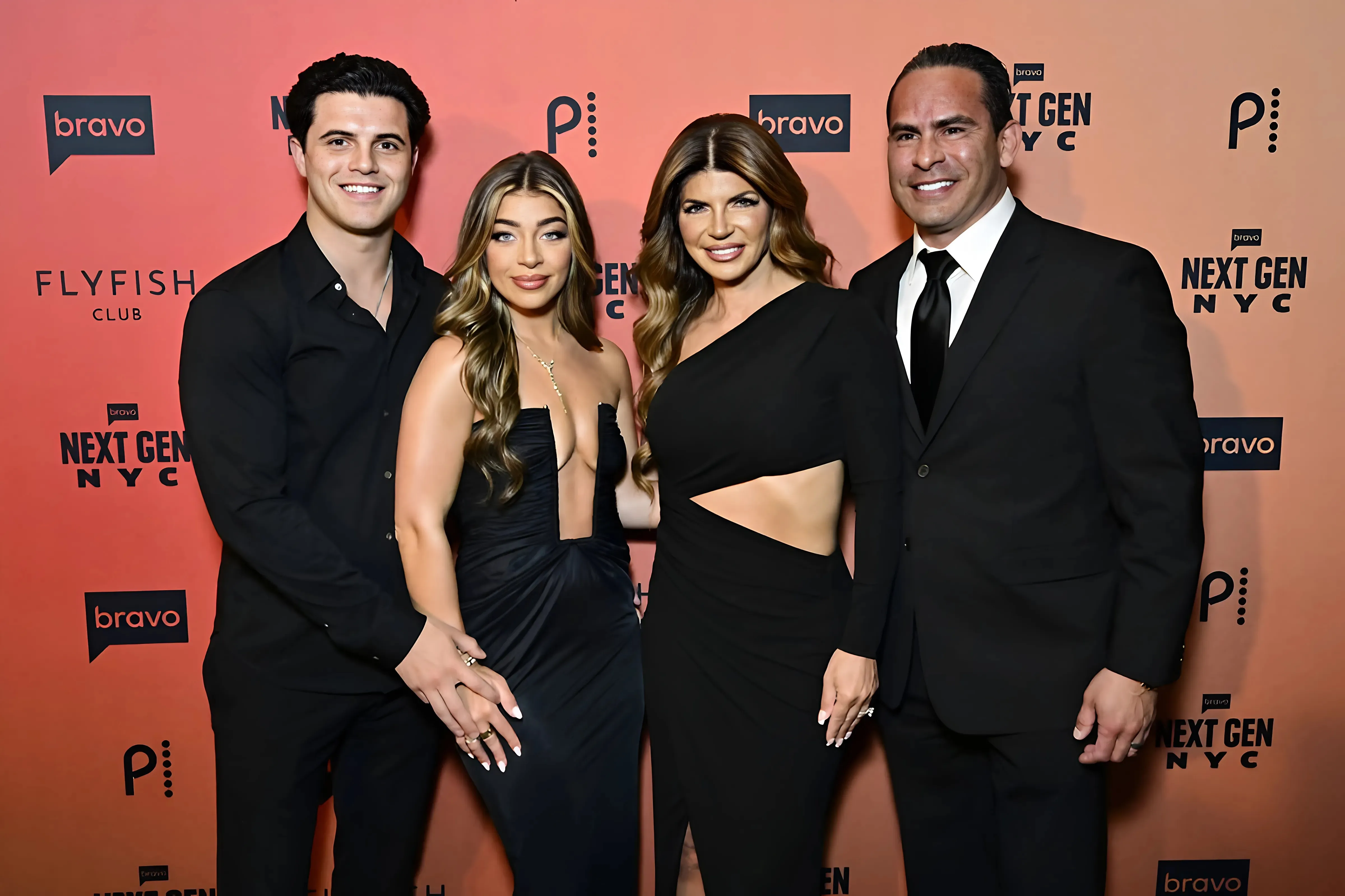Gia Giudice Accuses Stepdad Luis Ruelas of Spreading Shocking Pregnancy Rumor – Family Drama Intensifies as She Breaks Her Silence