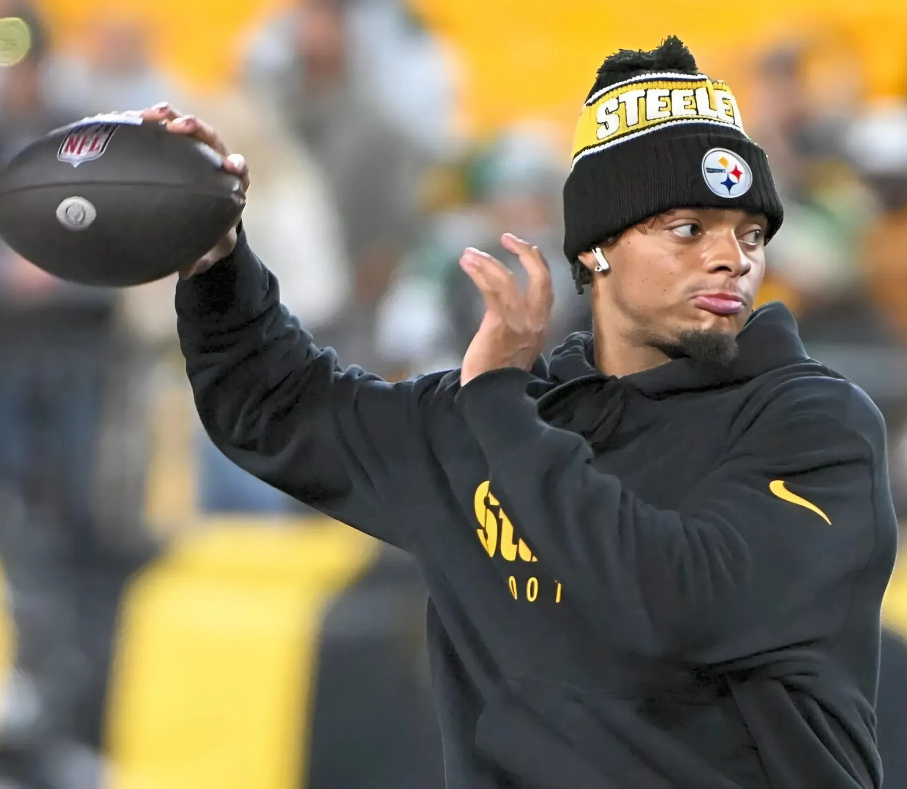 Justin Fields is preparing to lead a new era of New York Jets football