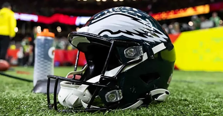 Ex-Eagles Star Has Statement About Darius Slay Drama