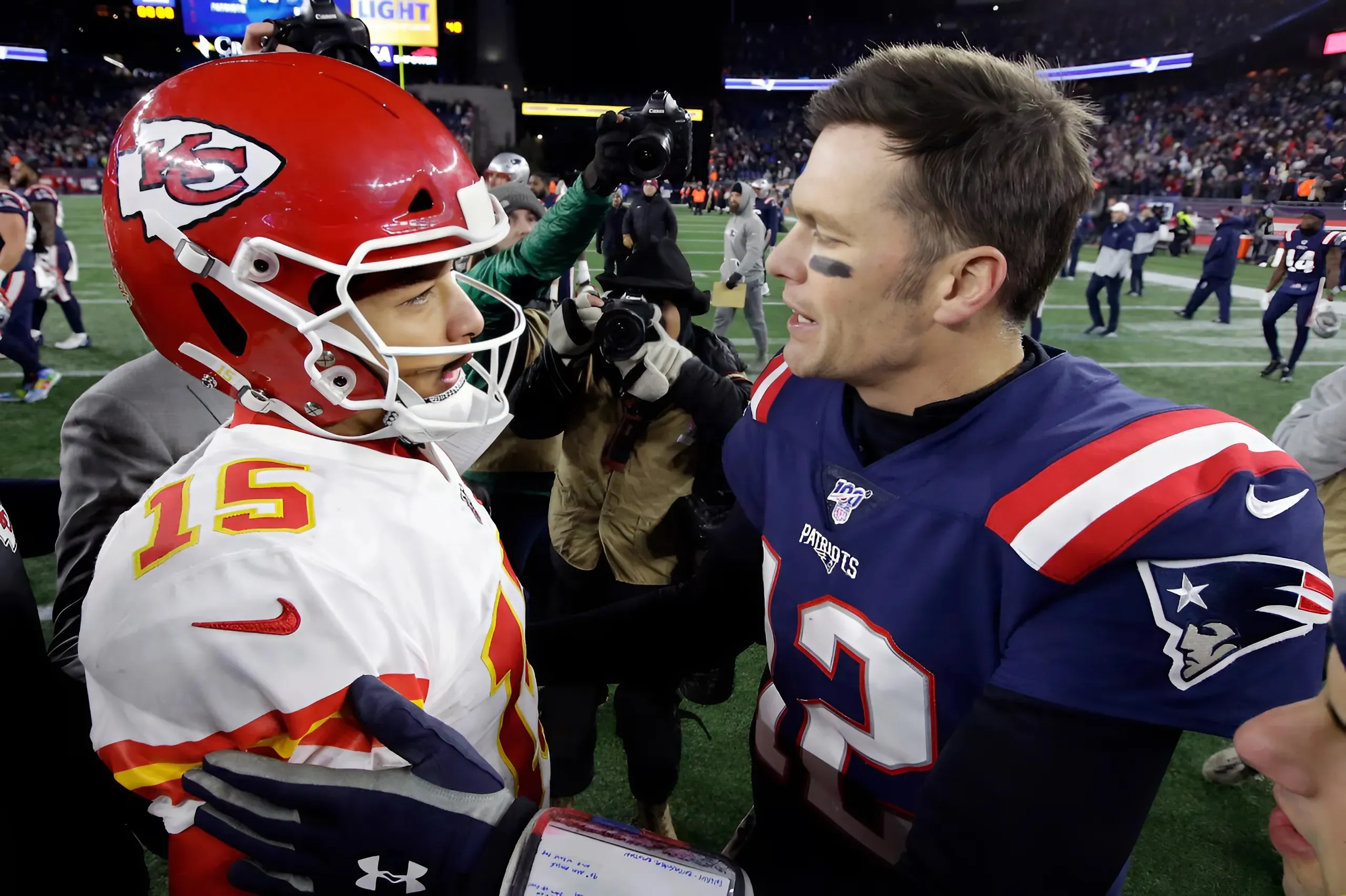 Tom Brady sheds light on why he won’t criticize Patrick Mahomes in FOX booth