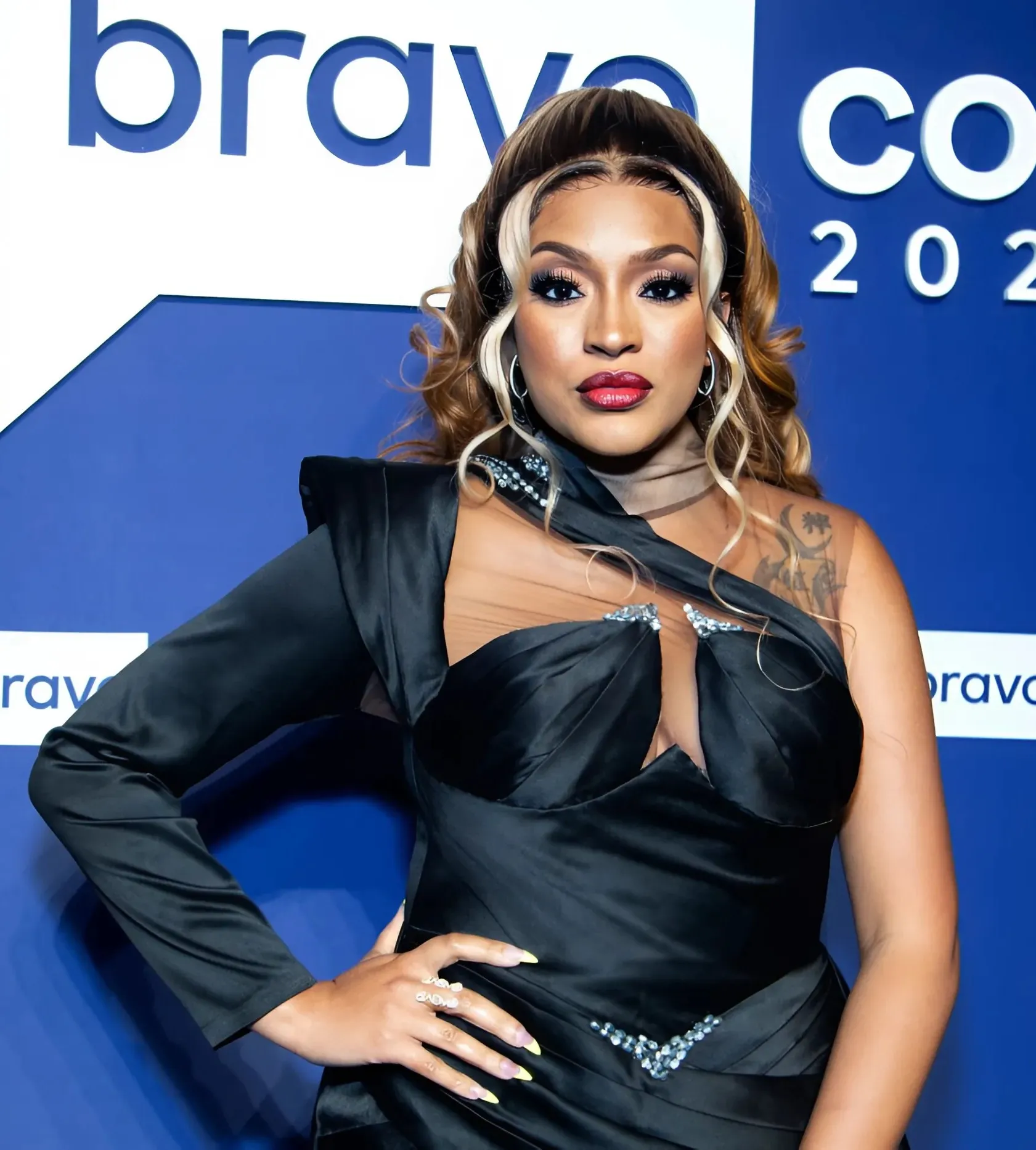 Drew Sidora Explains Why She Had To Work With Porsha Williams’ Ex Dennis McKinley Drew Sidora Explains Why She Had To Work With Porsha Williams’ Ex Dennis McKinley