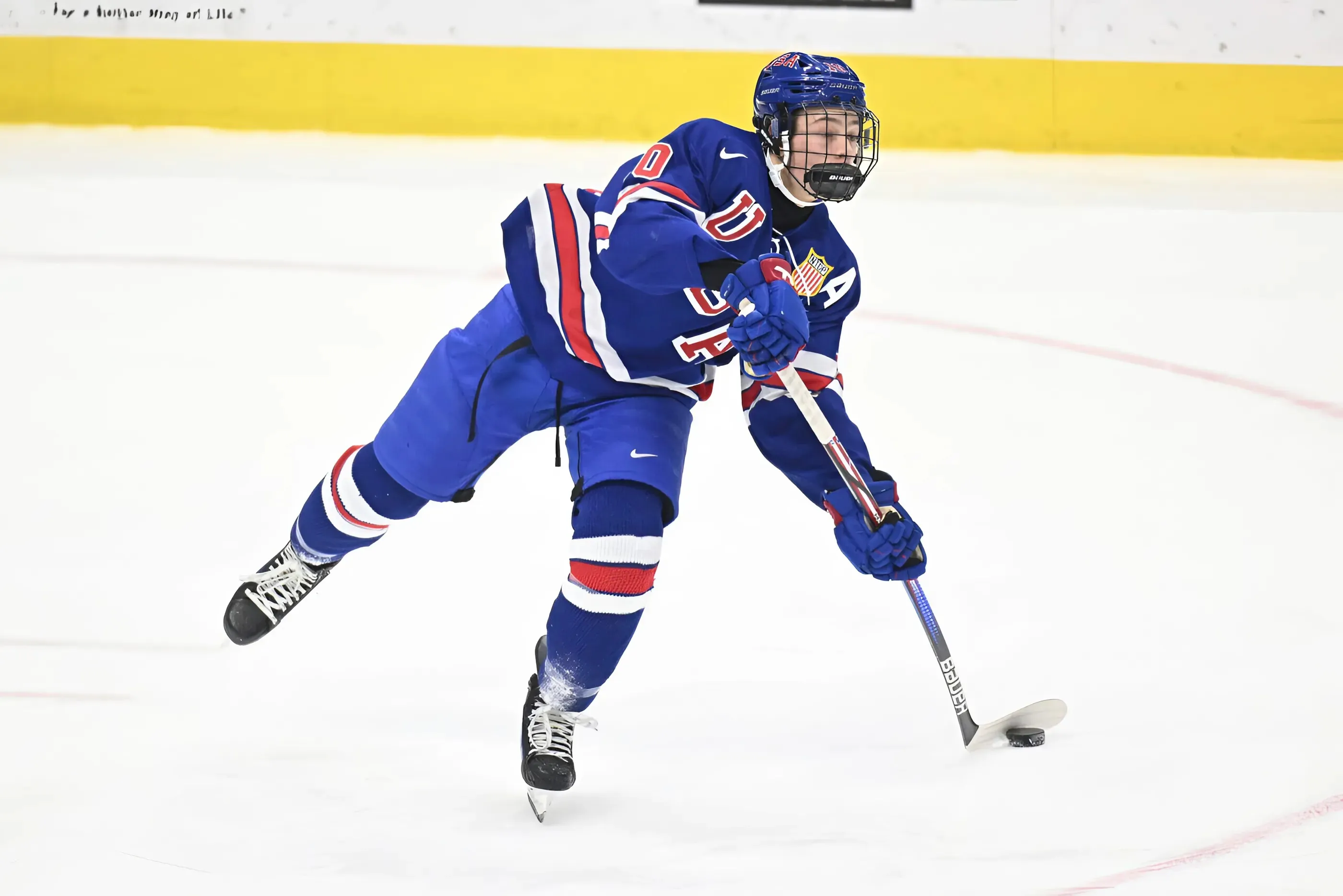 Flyers Could Land Star Center James Hagens in Perfect Draft Scenario