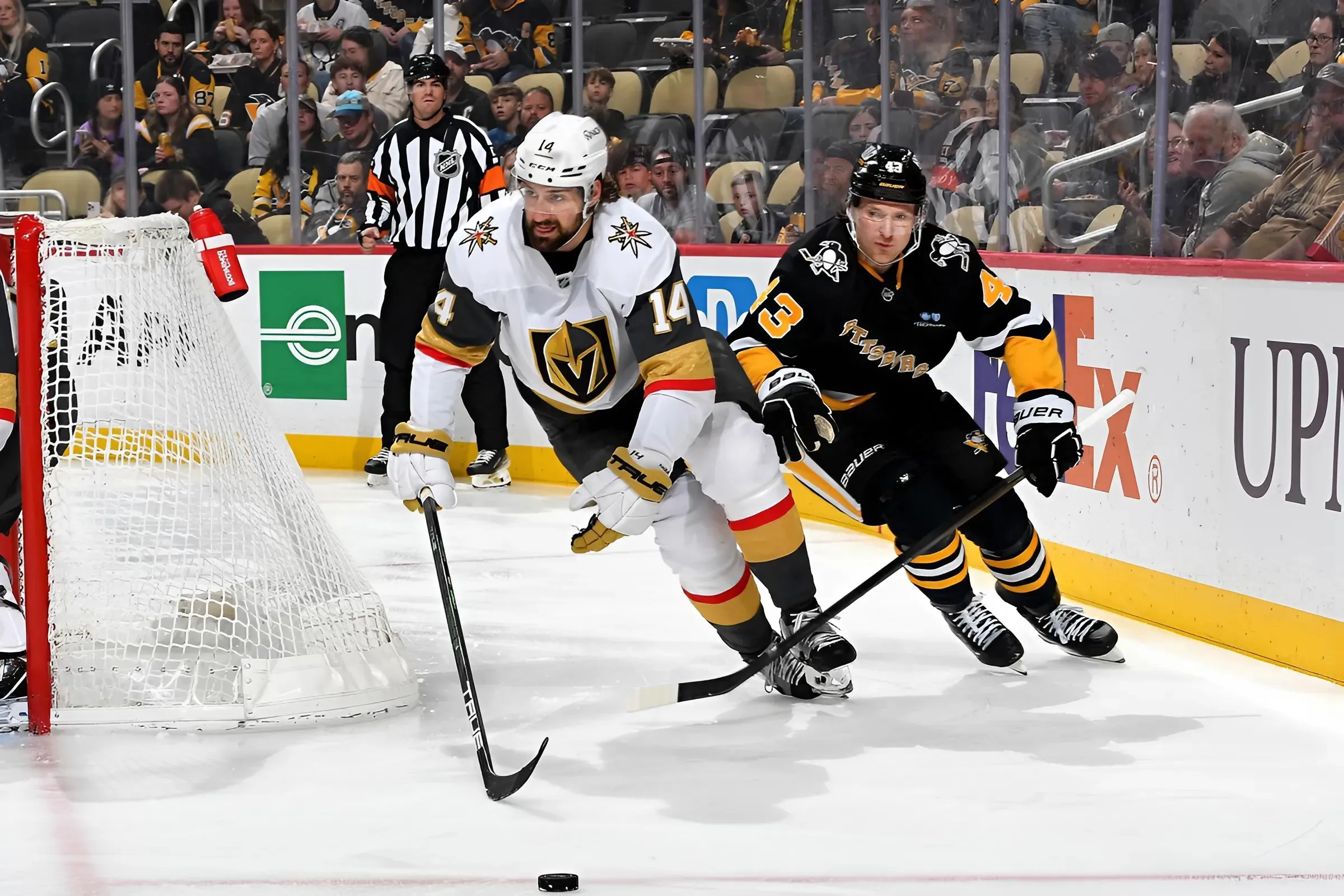 Penguins fans should want to acquire this defenseman on the trade market