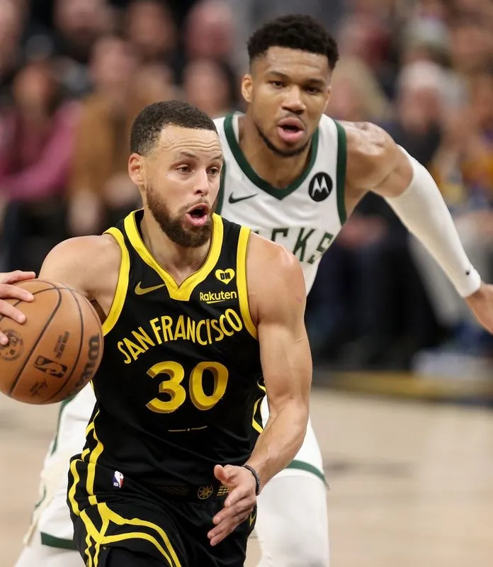Warriors Get Bad News on Potential Giannis Antetokounmpo Trade