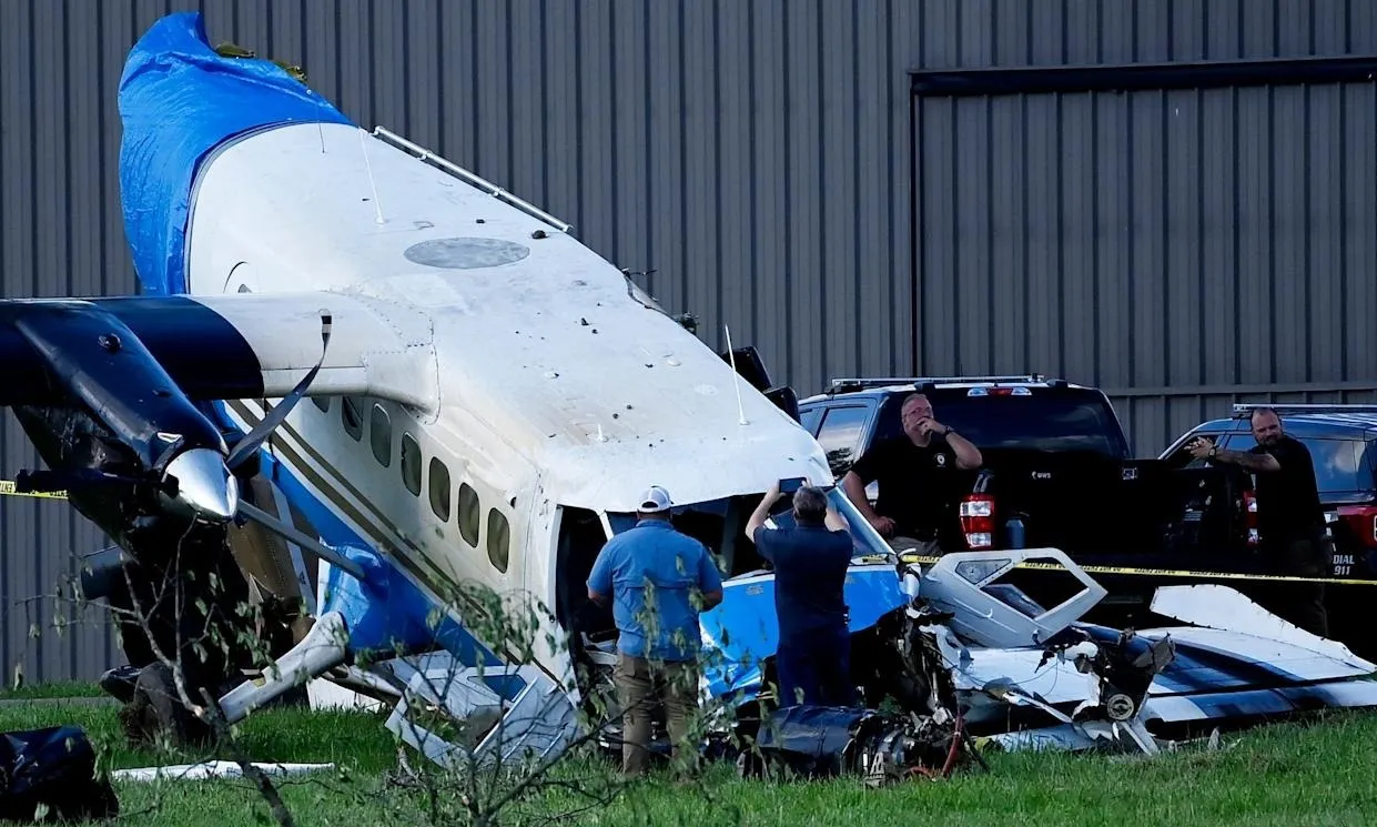 3. Authorities Respond to Plane Crash in Tullahoma, Tennessee