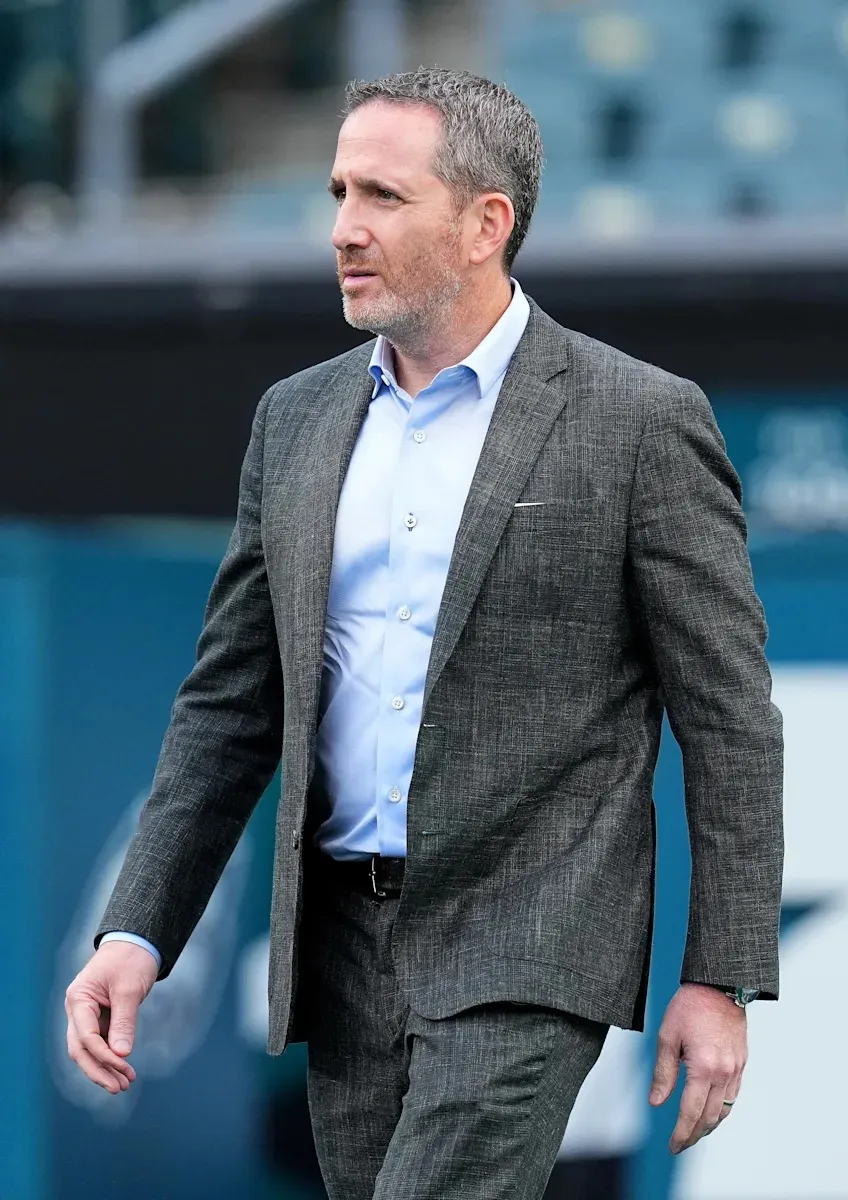 Howie Roseman's ruthless Eagles revival lays bare Dave Dombrowski's stale strategy