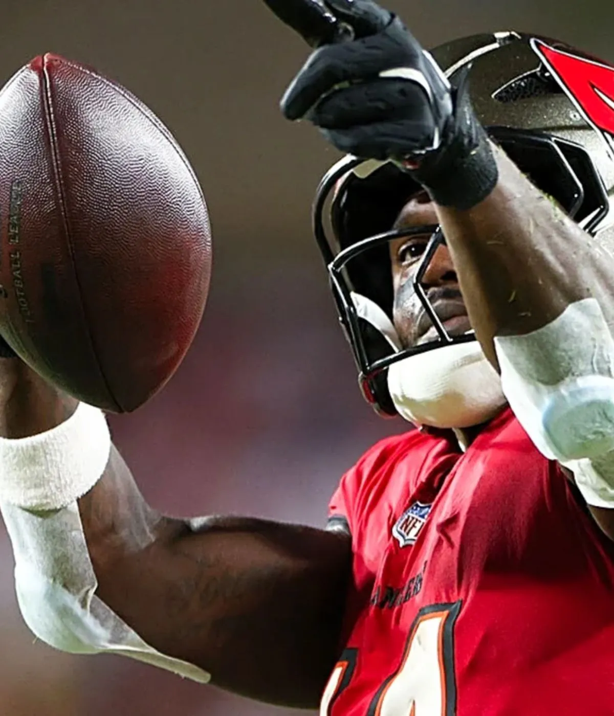 How Chris Godwin’s wife played role in passing up ‘generational money’