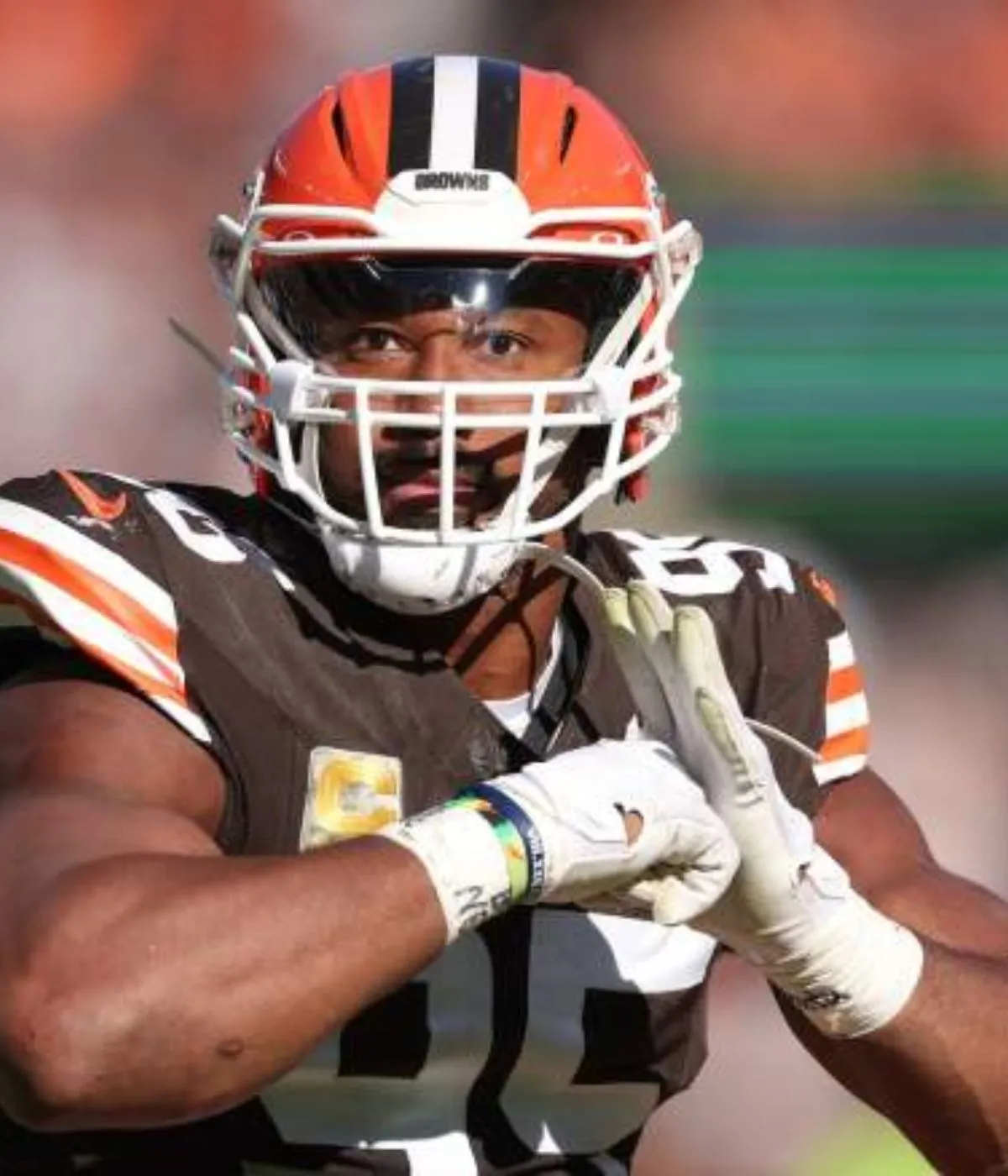 Browns’ Myles Garrett Fires 1-Liner on Steelers Signing Aaron Rodgers