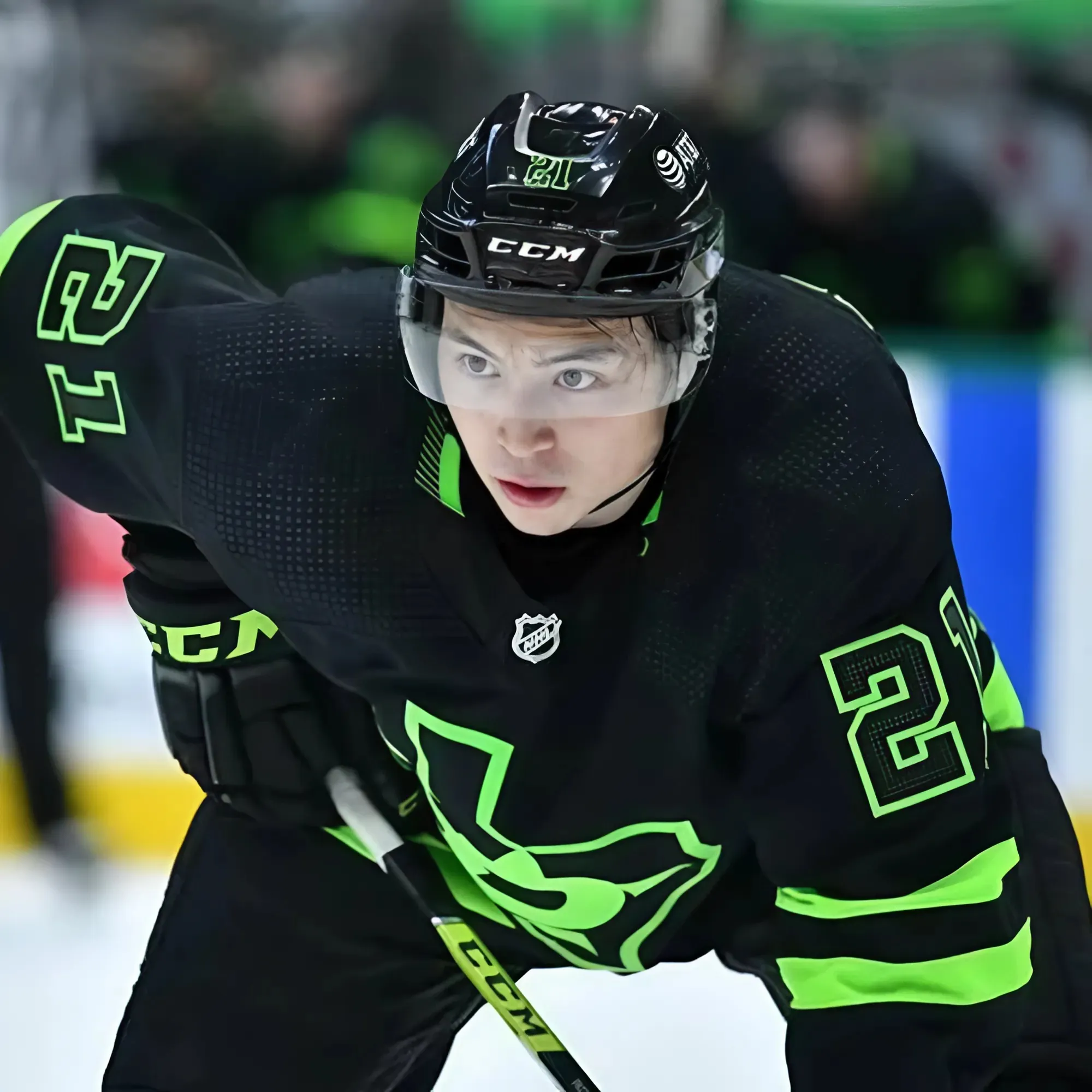 New York Rangers are now officially one of many teams in talks with former 41-goal scorer from Dallas