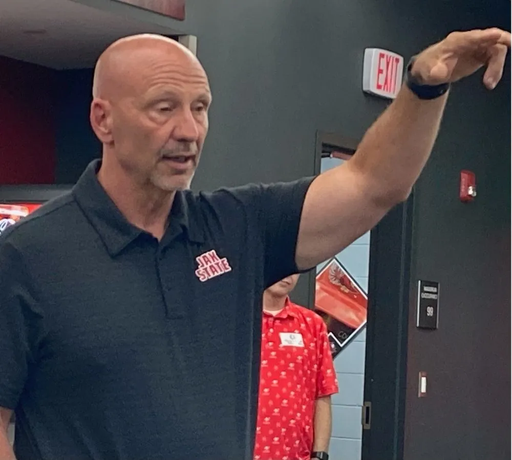 Former Alabama assistant tells wild story about what it’s like recruiting with Nick Saban