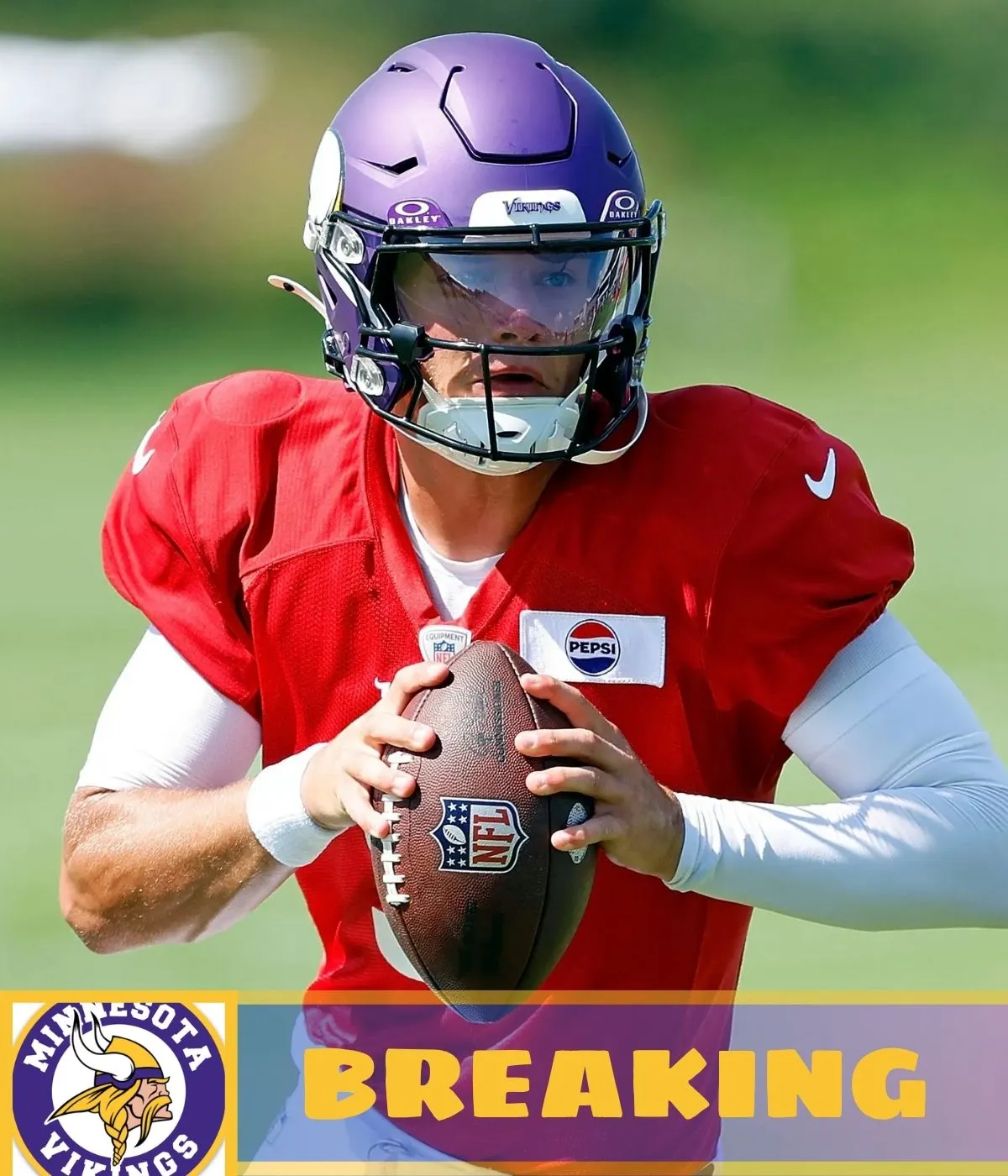 J.J. McCarthy Raises Eyebrows With Vikings Teammate in Mandatory Minicamp