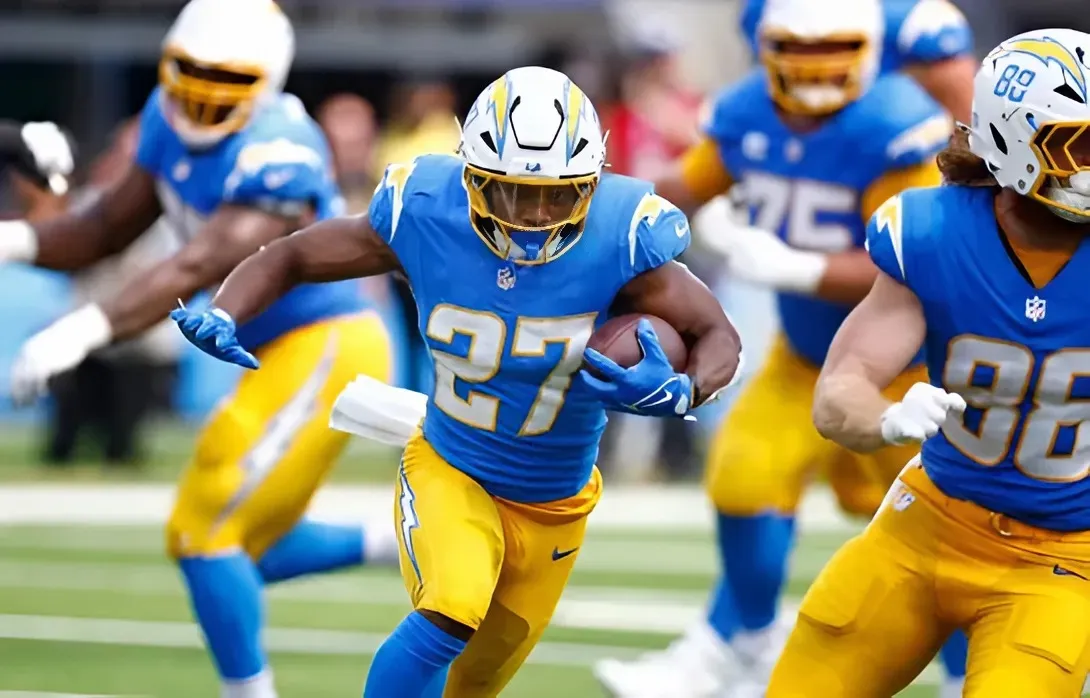 Broncos Make Massive Move With $13 Million, 1,000-Yard RB