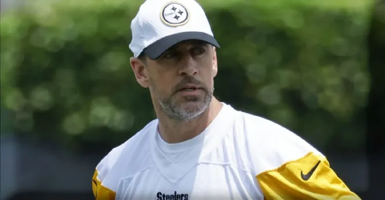 Aaron Rodgers Reveals ‘Driving Factor’ in Signing With Steelers