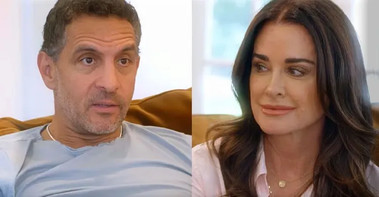 Kyle Richards Rolls Her Eyes At Mauricio Umansky’s PDA – Hates That Her Kids Have To See It