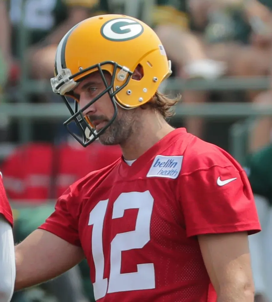 Jordan Love Shares Message He Sent to Aaron Rodgers After Steelers Signing