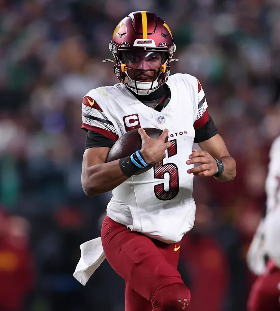 Daniels on the Rise: Commanders' Young Gun Sets Sights on Elite Status