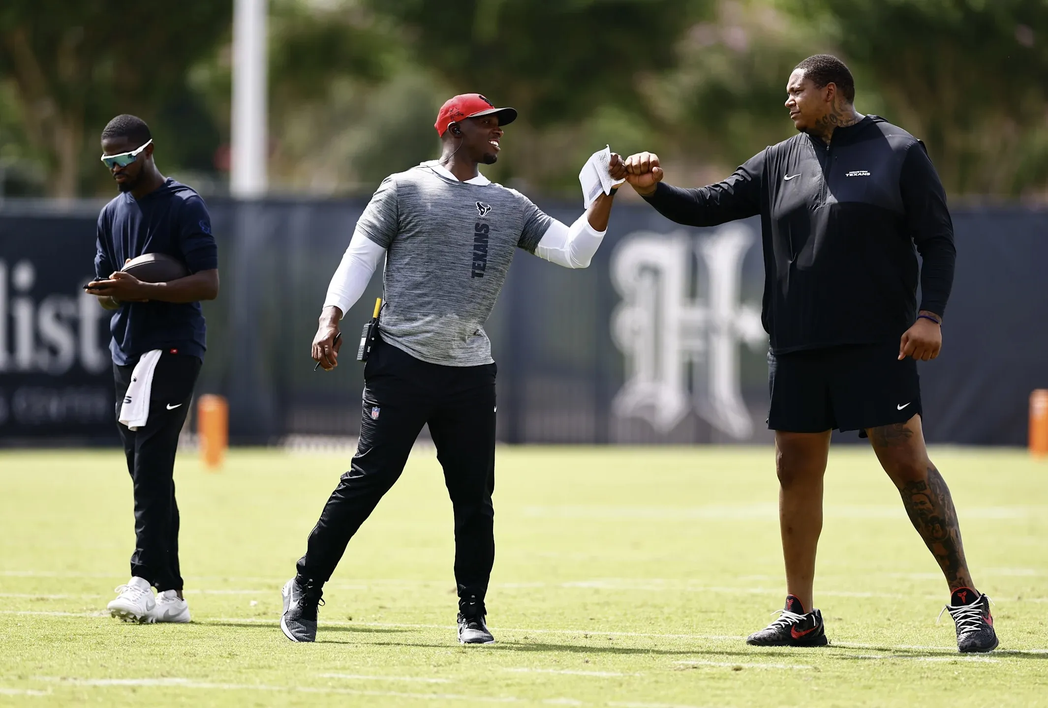 Texans Urged to Add Motivated $20 Million Veteran Tackling Machine