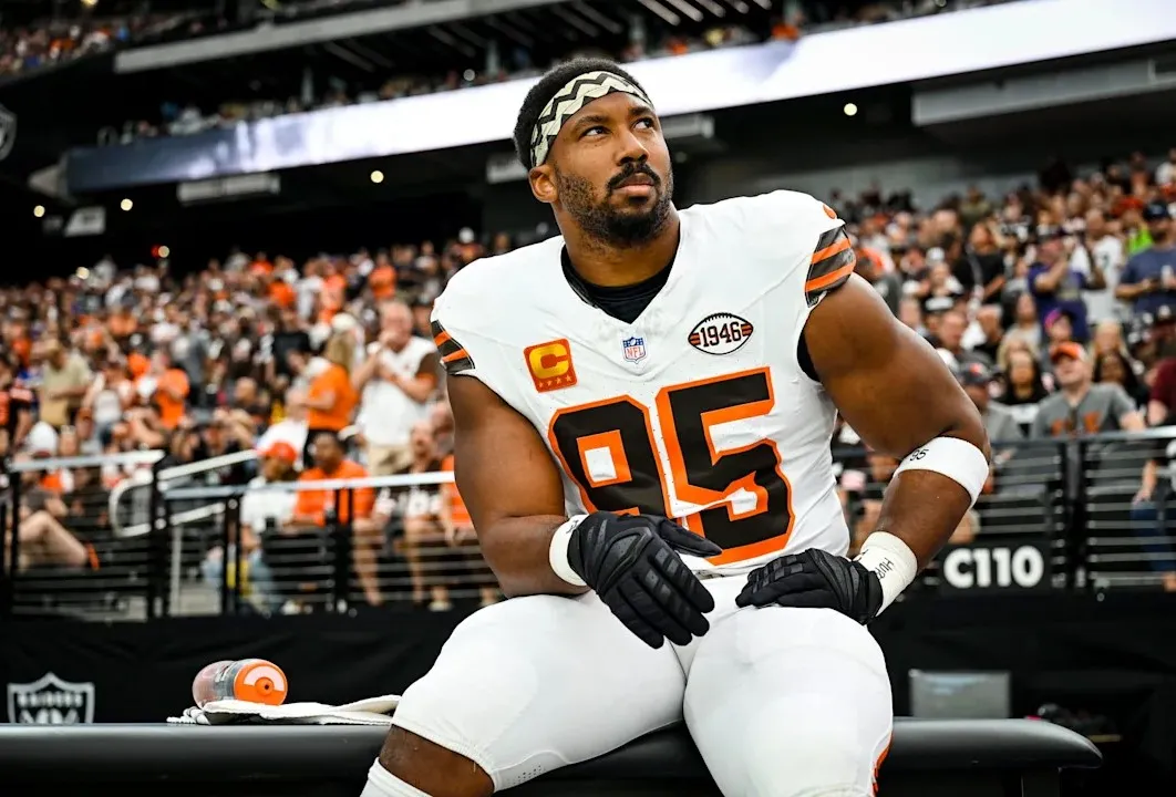 Browns’ Myles Garrett Fires 1-Liner on Steelers Signing Aaron Rodgers