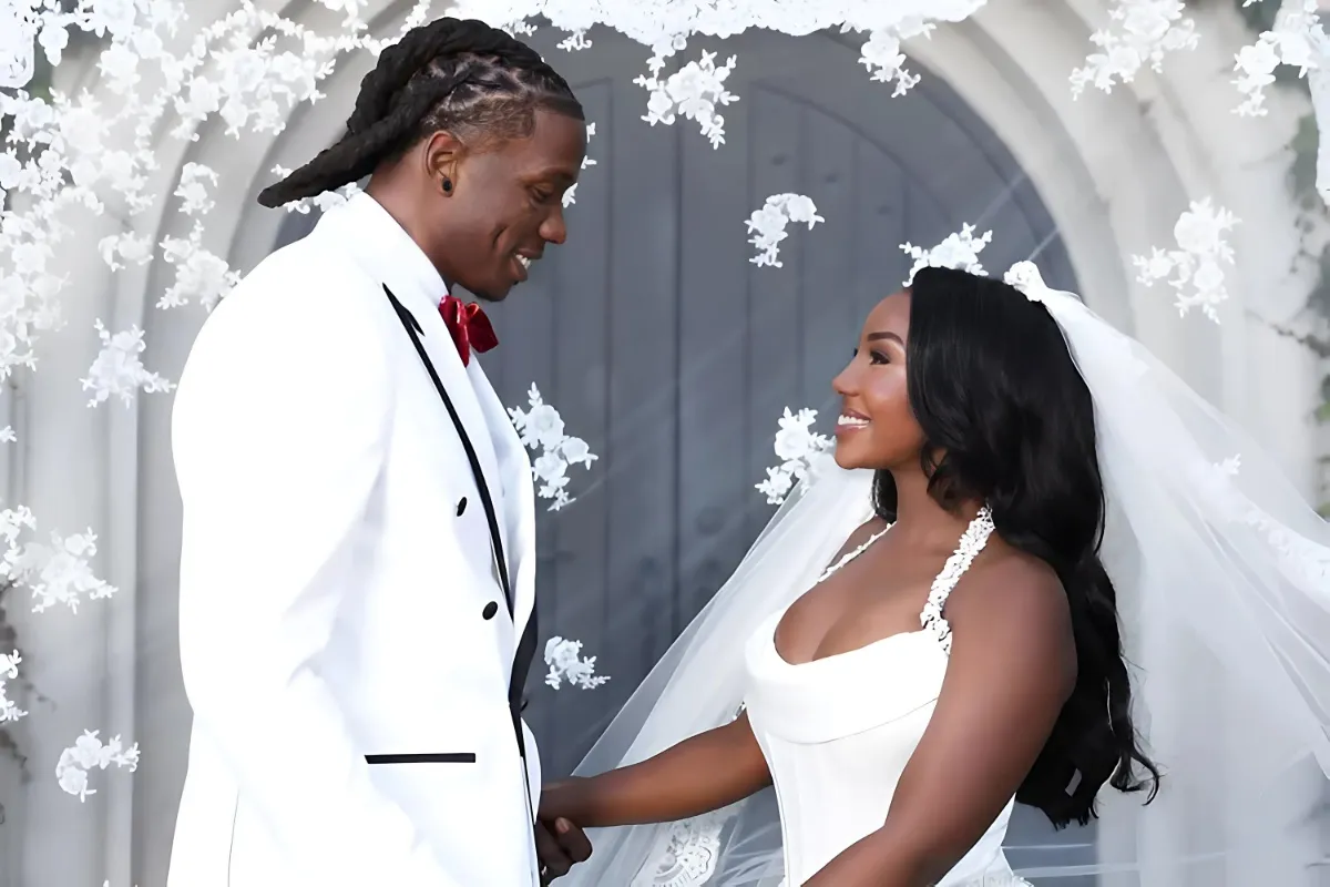 RHOP's Jassi Rideaux Marries Dallas Cowboys Player Darius Harris in Opulent Texas Wedding tram