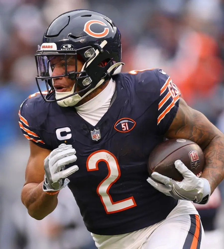 Bears WR DJ Moore’s Latest Move May Bring More Questions About His Future