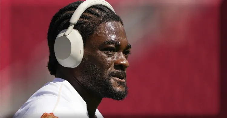 San Francisco 49ers Superstar Brandon Aiyuk’s Heated Talk With Legends Turns Heads