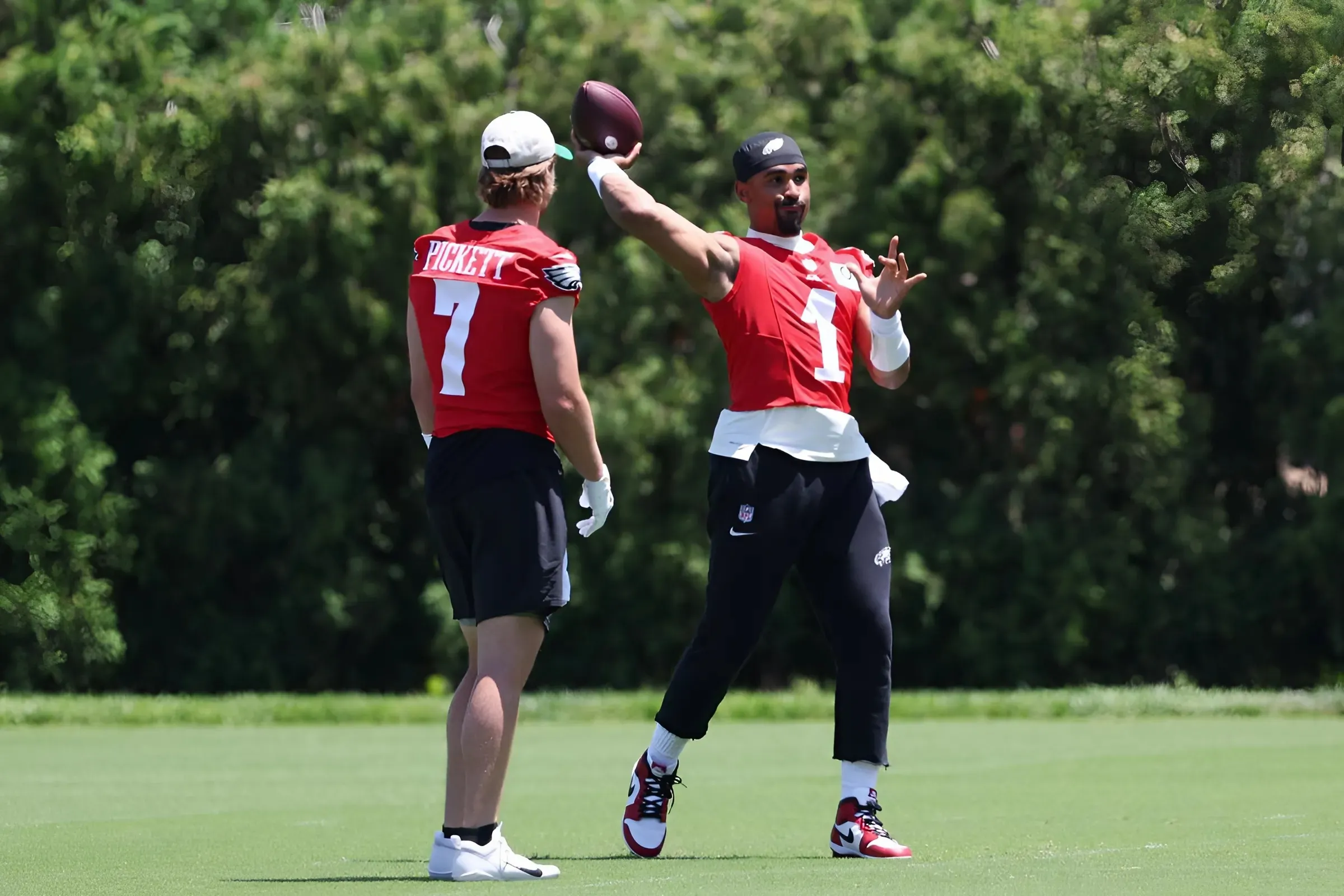 Eagles suddenly facing massive decision after minicamp no-show