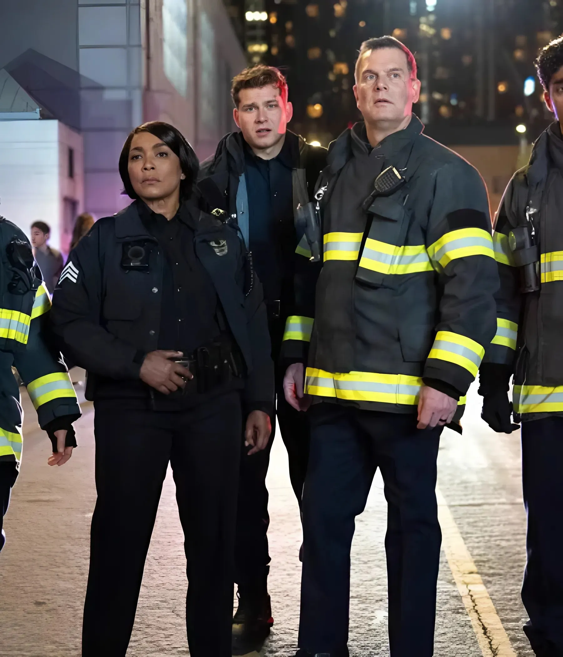 '9-1-1' Fans Are 'Bawling' After Actor Posts Photo Amid Death Theories