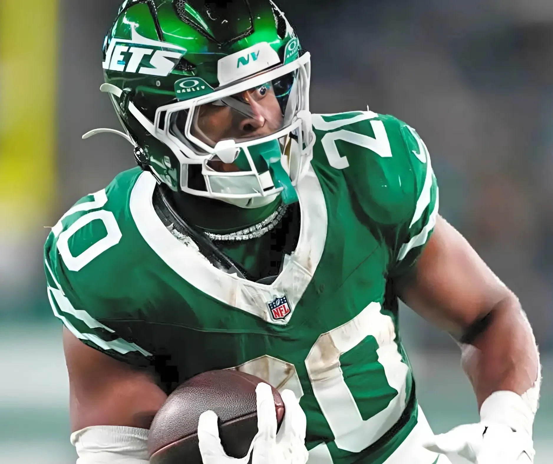 Jets' Justin Fields Offers Positive Breece Hall Scouting Report