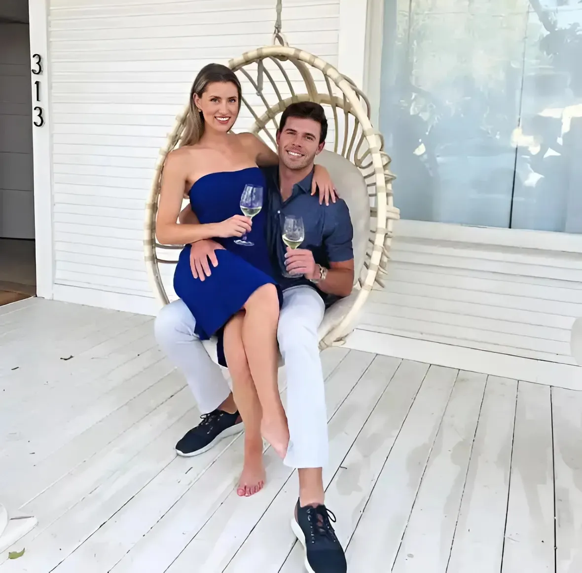 The Bachelor’s Zach Shallcross and Kaity Biggar’s Wedding Vows Revealed: God ‘Answered My Prayers’