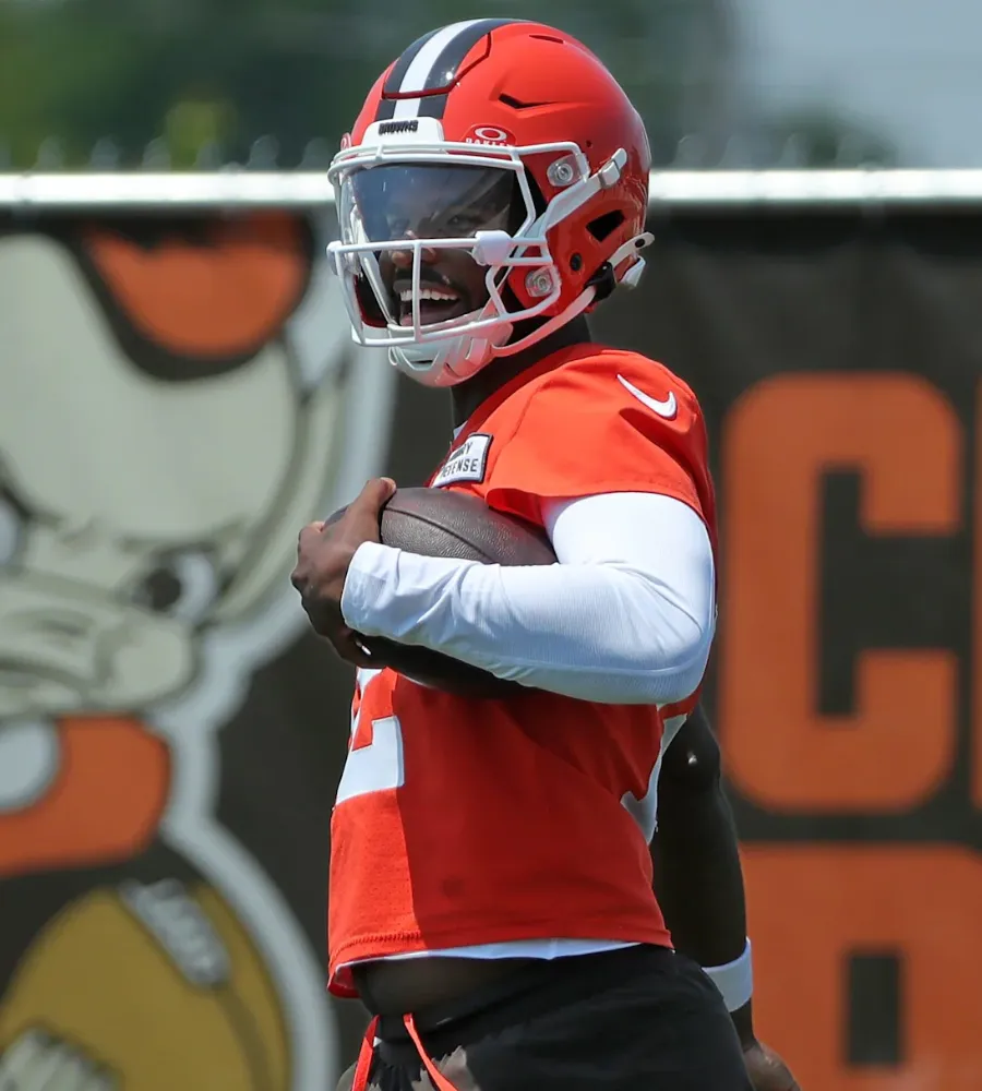Shedeur Steals the Spotlight: Near-Perfect Day 2 at Browns Minicamp