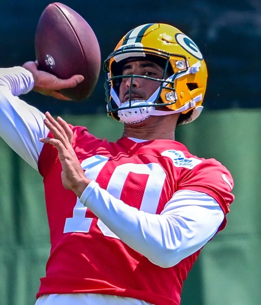 Green Bay Packers Share Rare Minicamp Video of Jordan Love 70-Yard Bomb to New Wide Receiver Green Bay Packers Share Rare Minicamp Video of Jordan Love 70-Yard Bomb to New Wide Receiver
