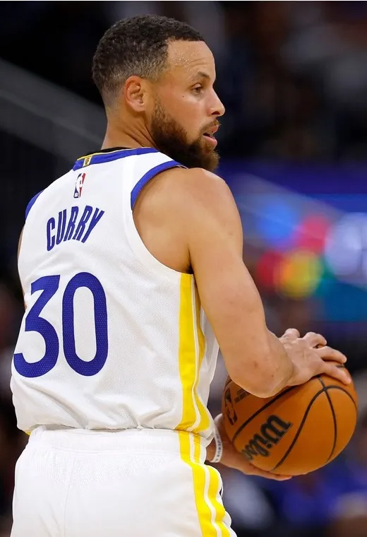 Warriors will grant Lakers their wish with gut-wrenching decision on beloved champion