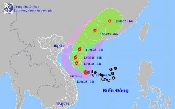 Cả-nh b/áo: Bão số 1 sẽ tăng lên cấp 10, bà con miền Trung tiếp tục chú ý cao đ-ộ
