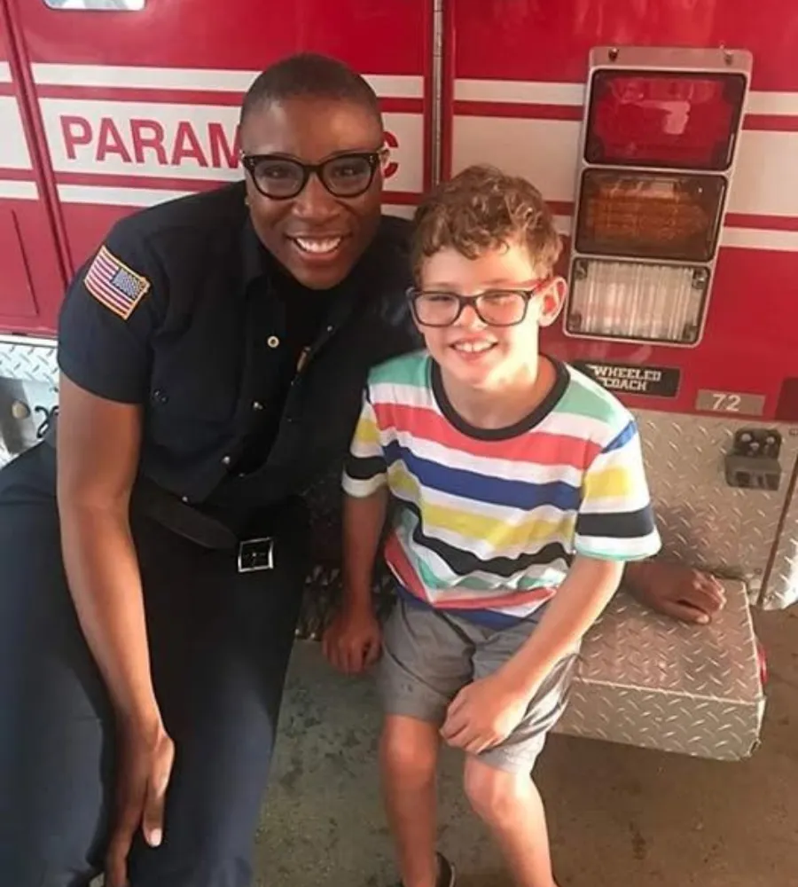 Station 118’s Heart: Hen and Christopher Share Sweet Behind-the-Scenes Moment on Set of 9-1-1