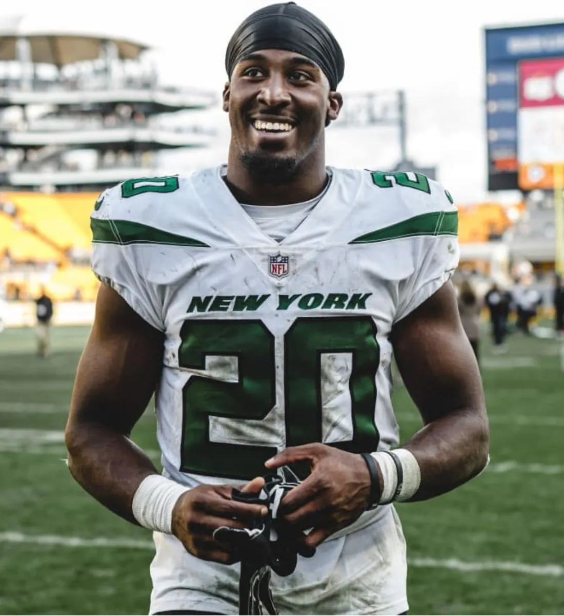 Jets' Breece Hall Offers Three-Word Scouting Report On New Offense