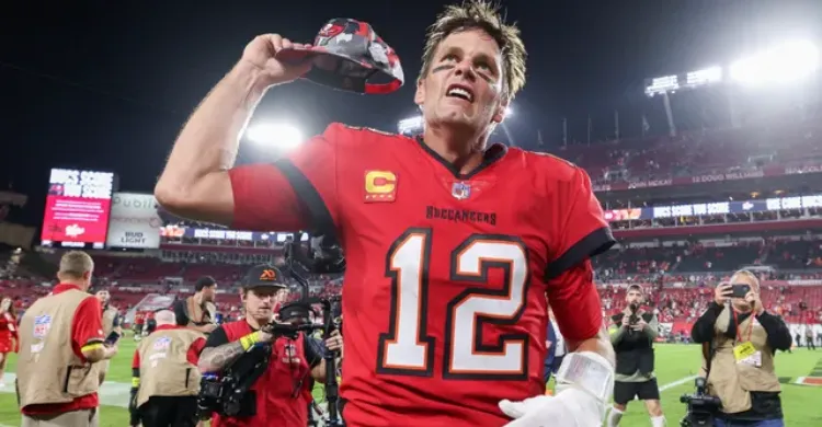 Tom Brady announces retirement from NFL "for good"