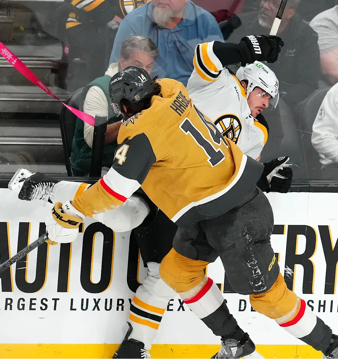 Canadiens Interested in Golden Knights' Defenseman