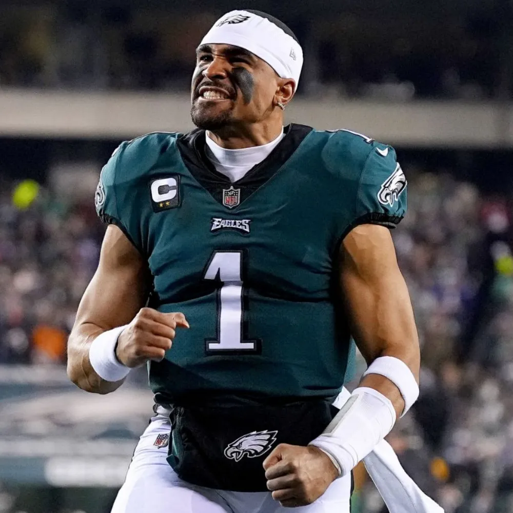 “Kevin has a unique way of looking at it” – Jalen Hurts breaks silence on Eagles’ new offensive coordinator as he enters sixth season with sixth play-caller in bold quest for consistency amid constant change - suong