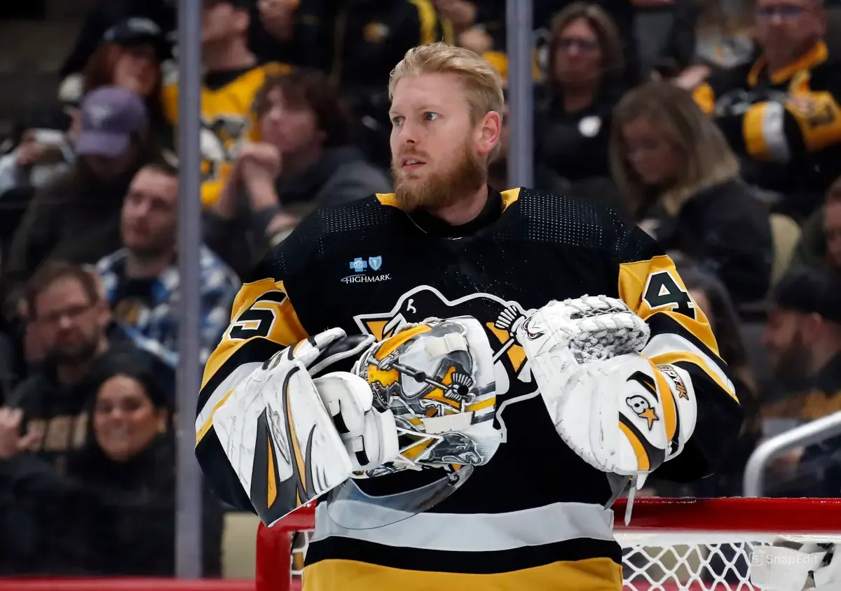 Former Penguins Goalie Signs With New Team