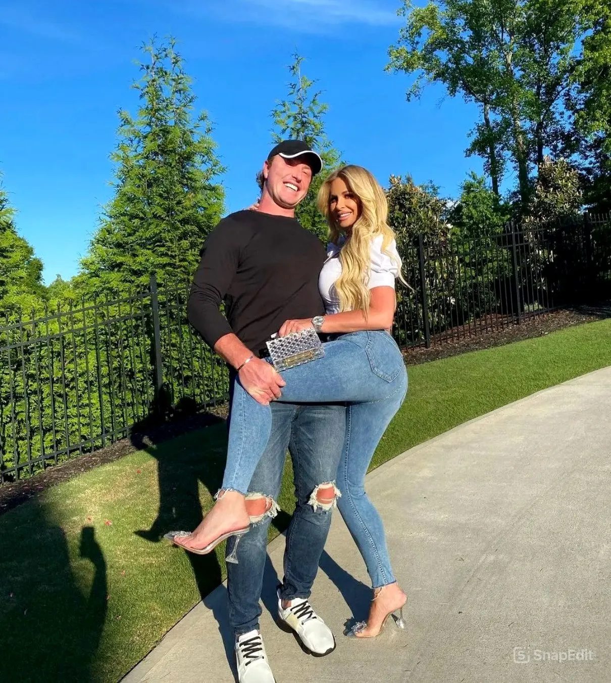 Kim Zolciak and Kroy Biermann File Joint Motion to Dismiss Divorce Days After She Accuses Ex-NFL Player of “Physical Violence” and “Extreme Sexual Promiscuity”