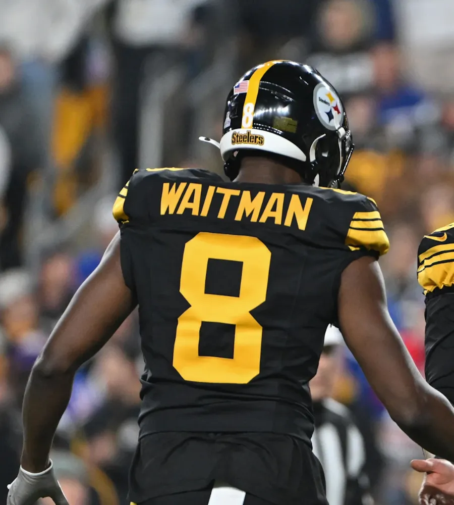 Steelers Player Gave Aaron Rodgers New Jersey Number