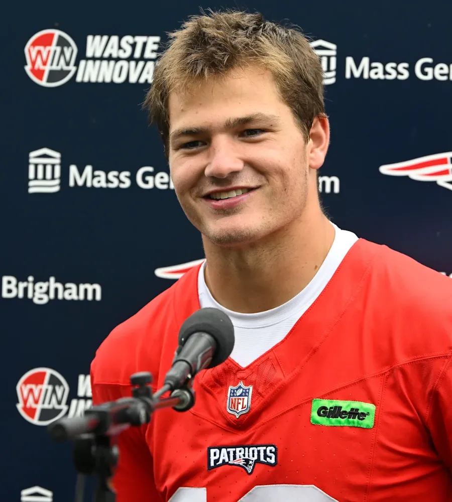 Patriots' Drake Maye Delivers Blunt Statement on Key Rookie