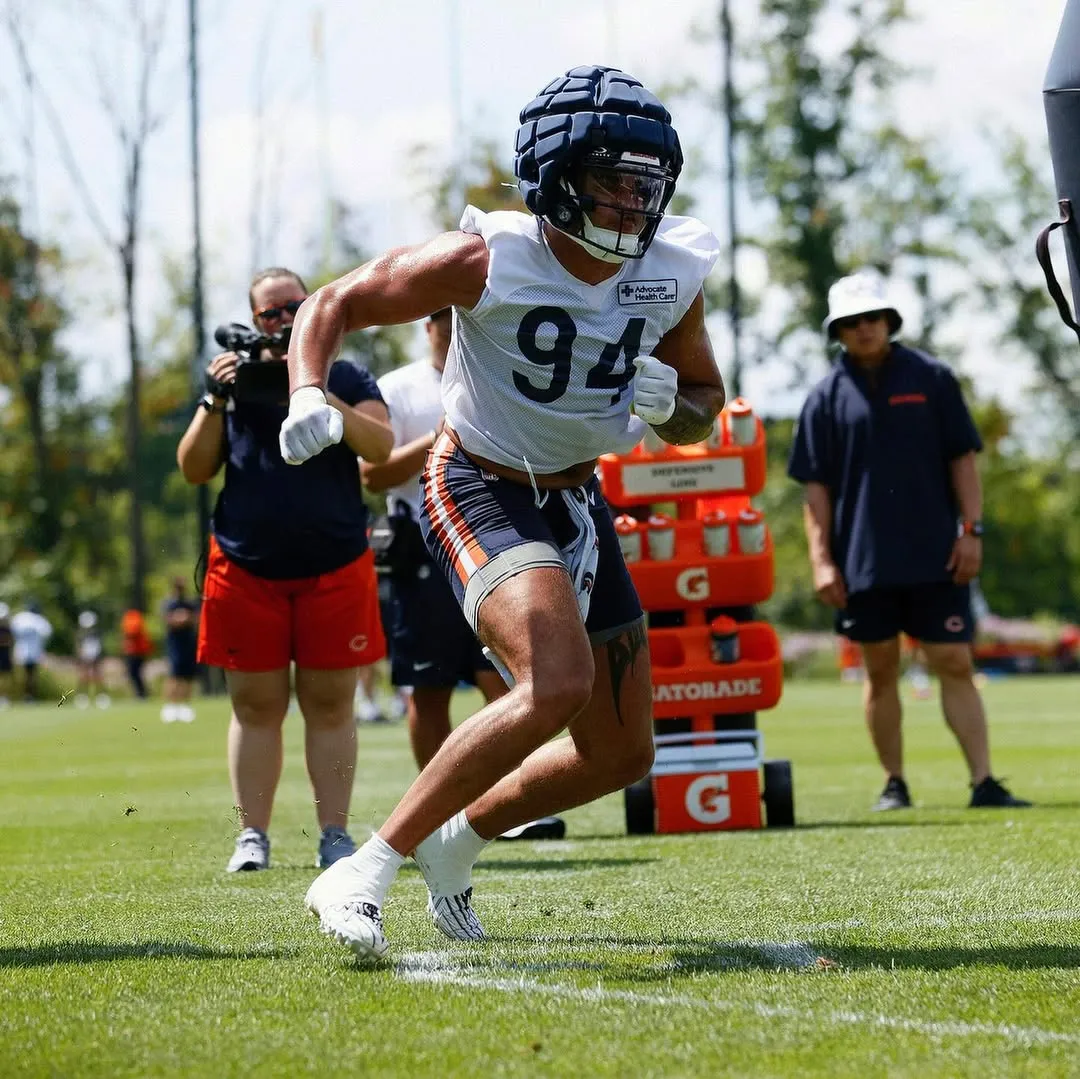 Bears DE Should Be ‘A Little Bit Worried’ Heading Into Training Camp
