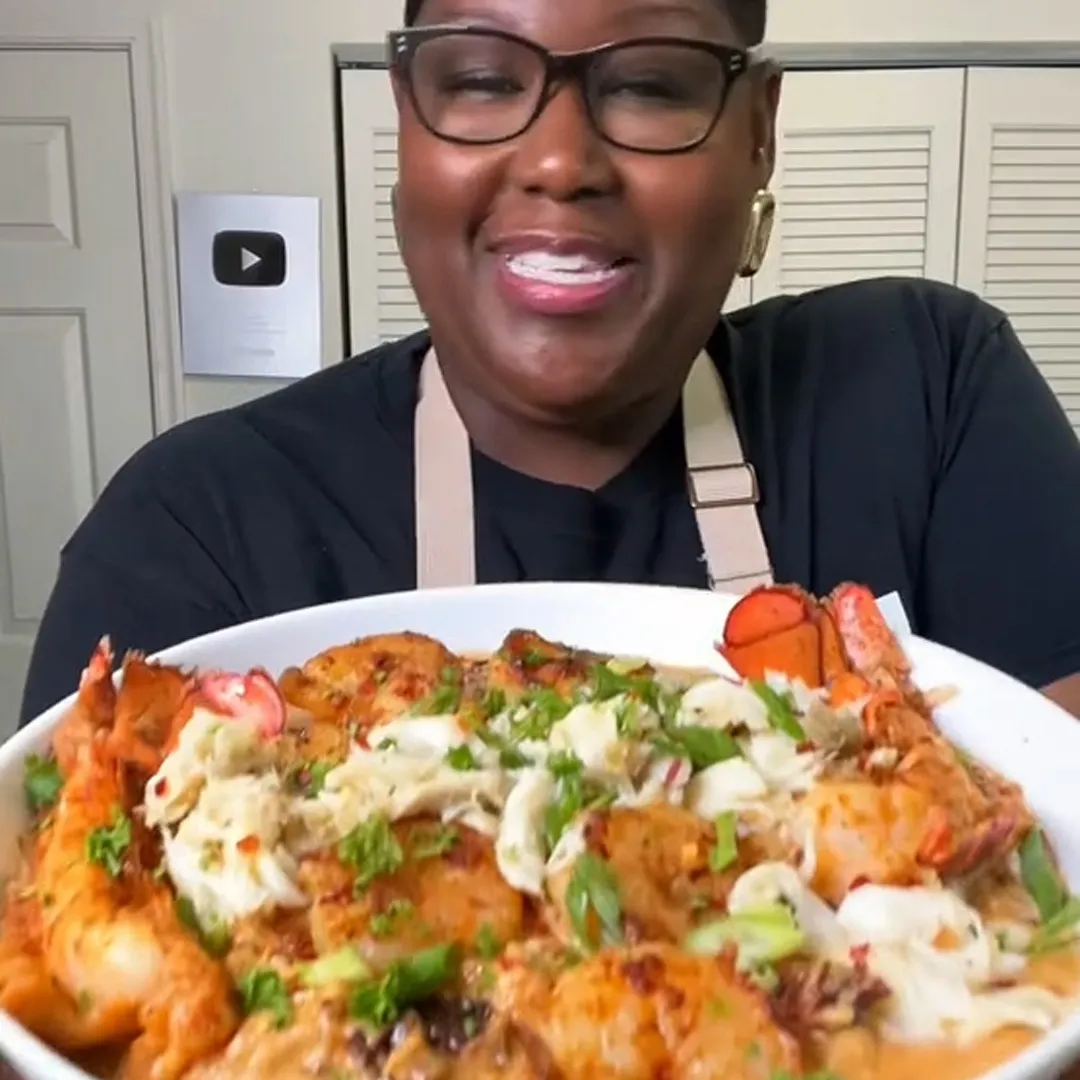 Today’s Dinner: Creamy Tuscan Seafood Grits – A Southern Feast with Coastal Flair