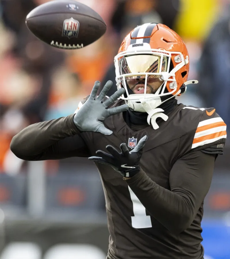 Ex-Browns Defender Fires Shot at Team After Steelers Move
