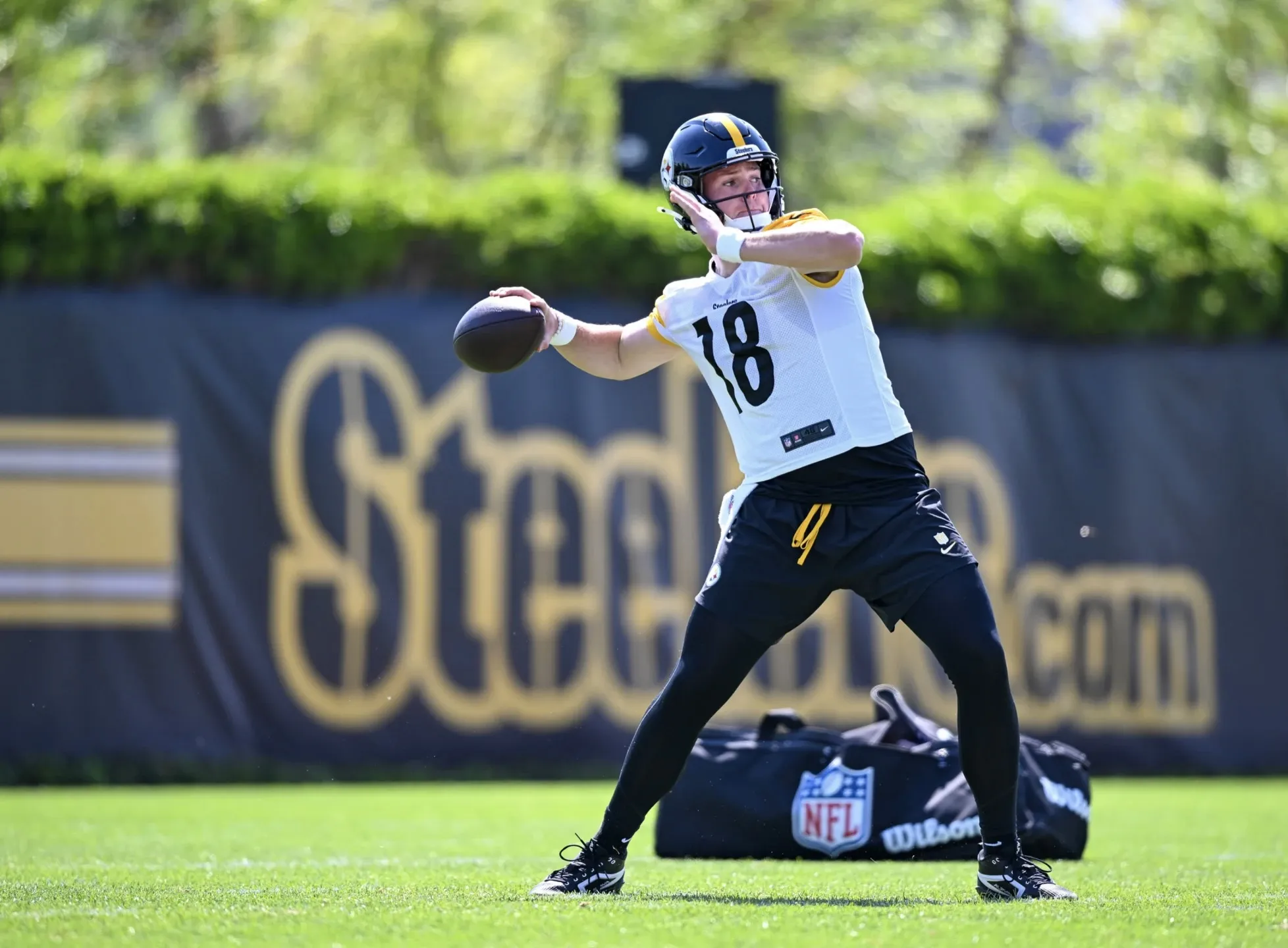 Steelers' Arthur Smith Believes Will Howard Is Set Up For Unbelievable Success: 'It Couldn't Be A Better Situation'