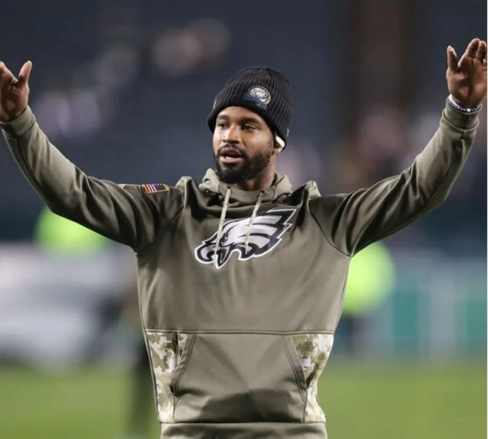 Eagles Eyeing Summer Contract Extension for Fan Favorite DB: Report
