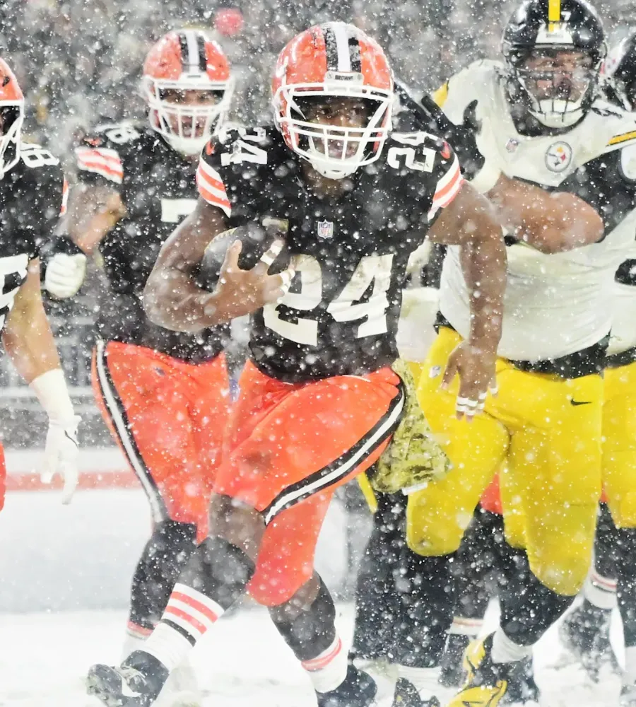 Nick Chubb Pens Tear‑Jerking Goodbye: ‘This Isn’t Goodbye to What We Built…Cleveland You’ll Always Have a Piece of My Heart